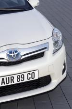 Toyota Auris HSD 2010 года